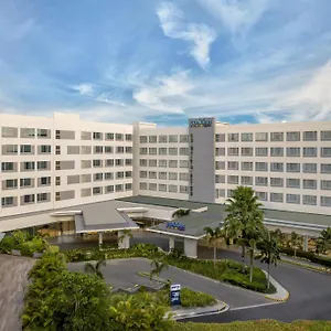 Park By Radisson Clark 4*, Angeles Philippines